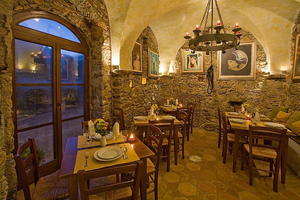 Le Petit Chateau Vezzi Portio Dış mekan fotoğraf